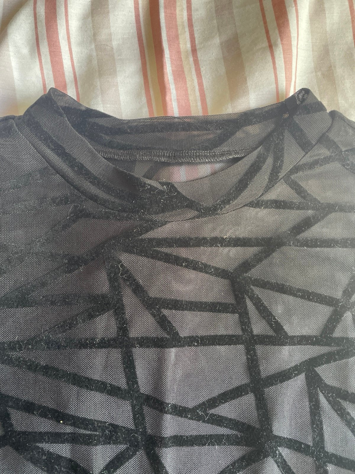Women's Mesh See-through Tops Long Sleeve Floral Lace Rhomboid Spider