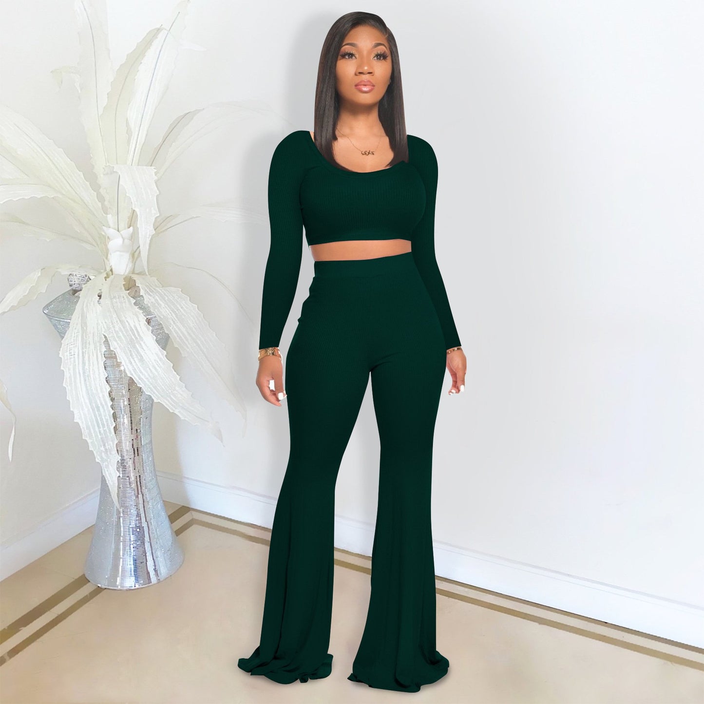 sports long sleeve tops and flare pants