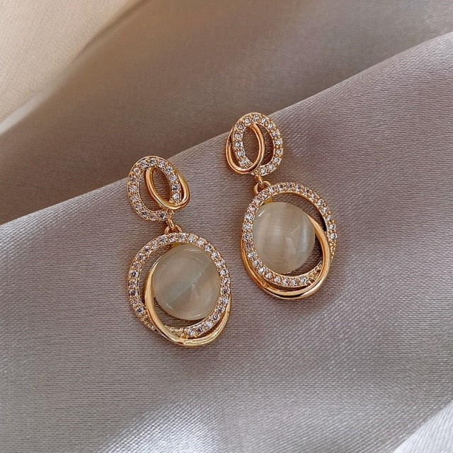 2021 New Trendy Moon Dangle Earrings For Women Temperament Pearl Cherry Cat Rhinestone Pendant Earring Girl Party Jewelry Gift